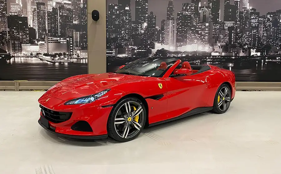 Ferrari to rent in Positano